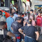 Terminales de buses se llenan de viajeros por las vacaciones de la Semana Patria Foto: Terminal de buses en mercados de Managua / TN8