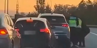 Foto: Falsos oficiales secuestran a un hombre en una autopista de Barcelona / Cortesia