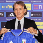 Roberto Mancini busca recuperar el cariño de los hinchas de Italia Roberto Mancini toma las riendas de Italia