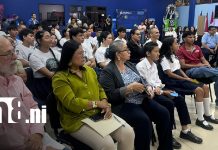Foto: Jóvenes utilizan la tecnología para transformar el aula en Nicaragua / TN8