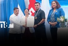 Tatiana Guzmán y Henry Pupiro reciben la Orden Alexis Argüello en Managua Foto: Tatiana Guzmán y Henry Pupiro reciben la Orden Alexis Argüello en Managua / TN8