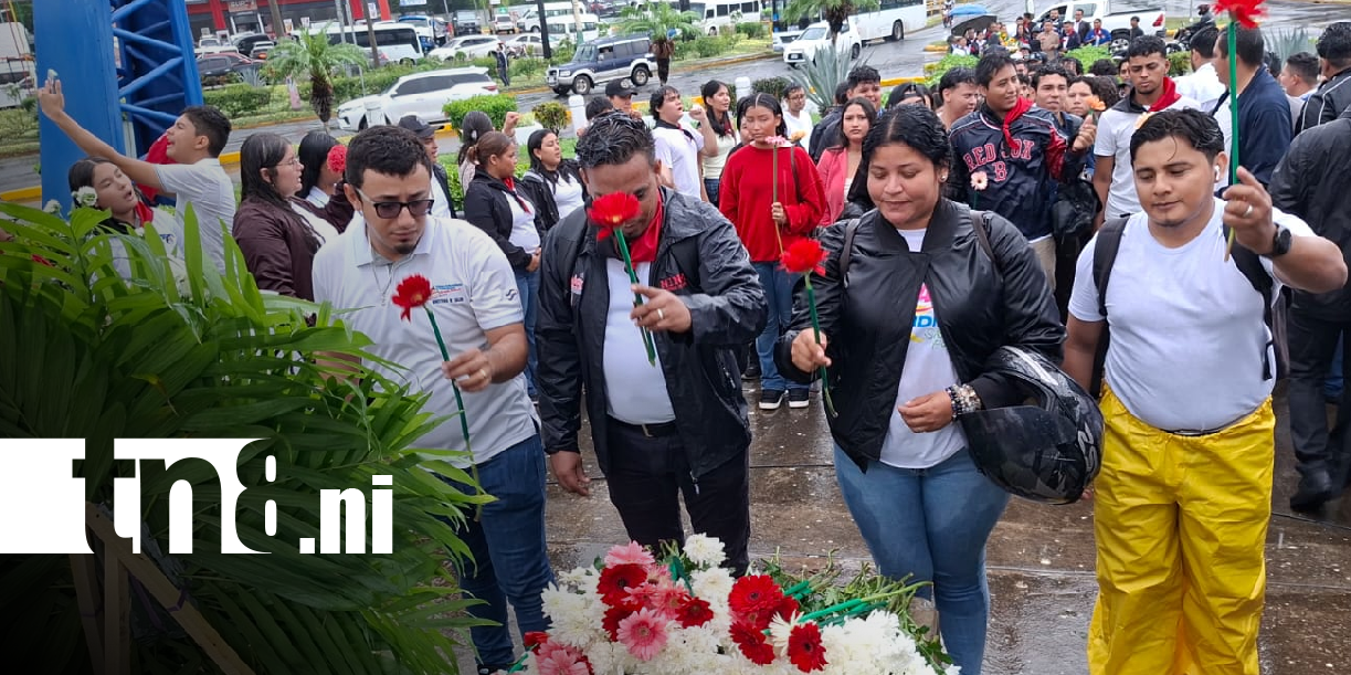 Foto: Juventud Sandinista realiza homenaje al héroe Rigoberto López Pérez / TN8