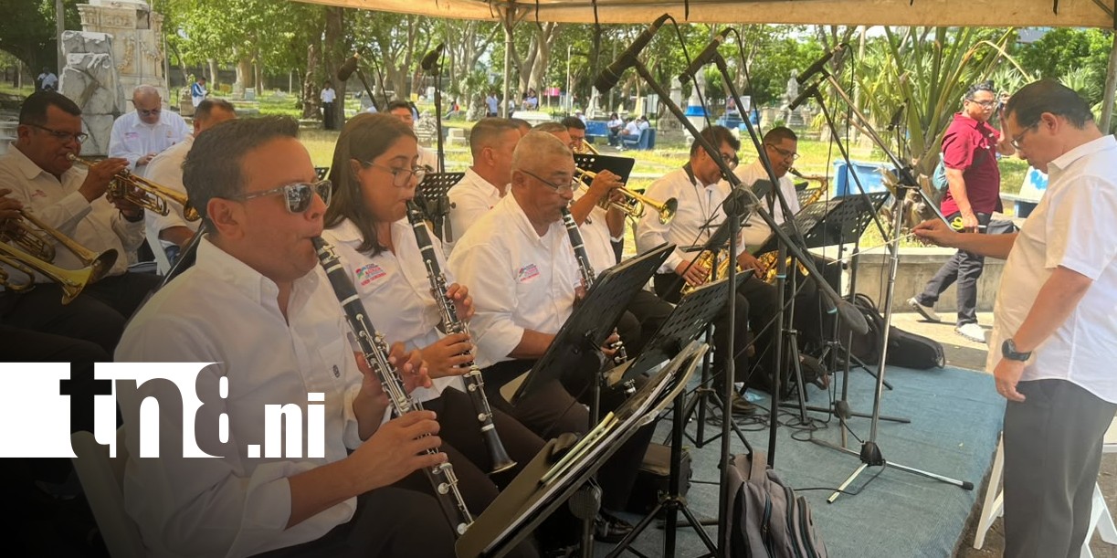 Foto: Homenaje en Managua a Salomón Ibarra Mayorga, autor del Himno Nacional / TN8