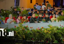 Comandante Daniel Ortega: “Aquí está un pueblo y un Ejército que ni se vende ni se rinde jamás” Foto: Acto por el 47 aniversario del Ejército de Nicaragua, presidido por el Comandante Daniel Ortega y la Compañera Rosario Murillo, Co-Presidentes de la República / TN8