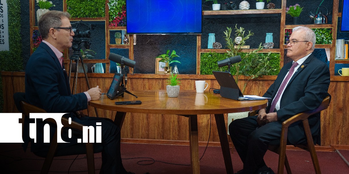 Foto: Entrevista a Ovidio Reyes, presidente del Banco Central de Nicaragua, en Estudio TN8