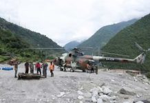 Inundaciones repentinas en Nepal destruyen viviendas y obligan a evacuar a decenas de familias