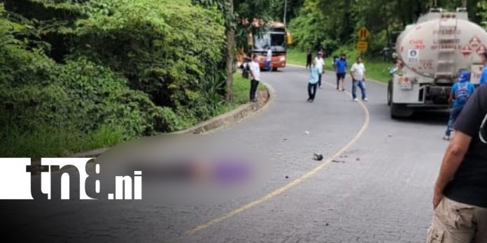 1 Foto: Joven muere tras impactar su motocicleta contra un camión cisterna en San Fernando/TN8