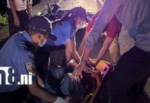 Motociclista resulta lesionado tras impactar contra una valla metálica en Río Blanco Foto: Motociclista resulta lesionado tras impactar contra una valla metálica en Río Blanco/TN8
