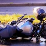 Tragedia en Río Blanco: joven motociclista muere tras impactar contra un camión Foto: Joven muere en accidente de tránsito en Río Blanco/Cortesía