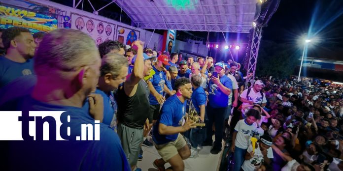 Foto: 1. Frente Sur festeja en Rivas su campeonato nacional de béisbol 2026/TN8