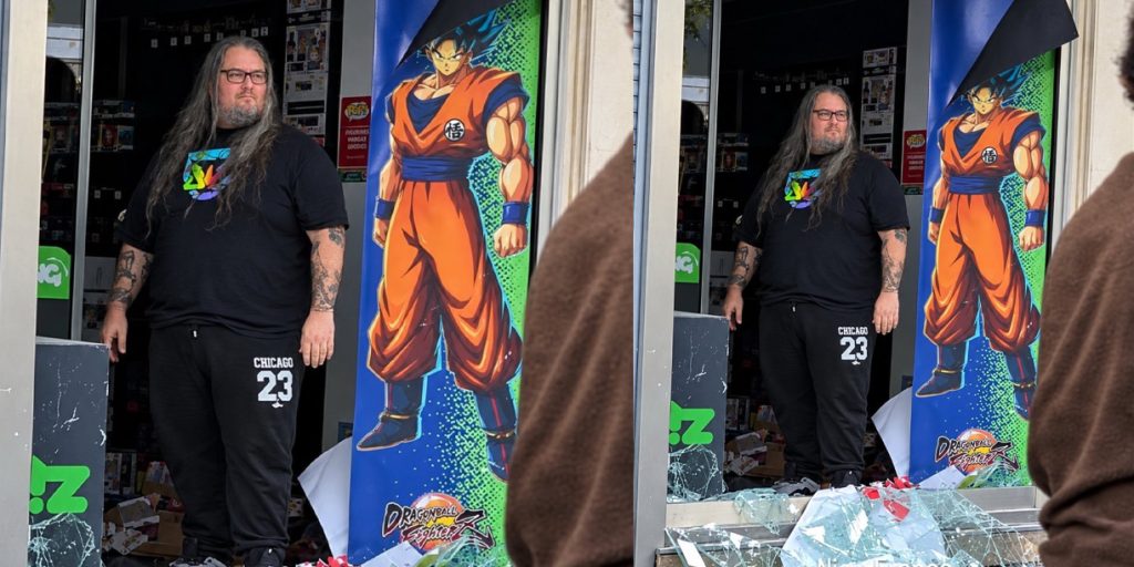 Foto: Empleado de tienda de videojuegos en Francia se vuelve viral/Cortesía