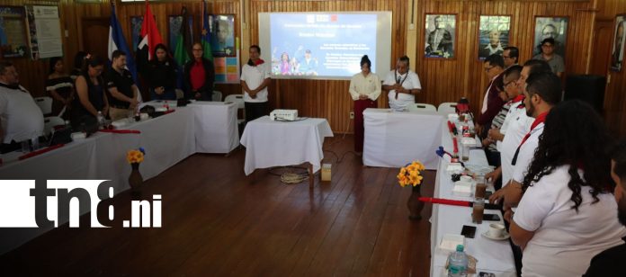 1 Foto: Universidades públicas conmemoran el Día Internacional del Docente en Siuna/TN8