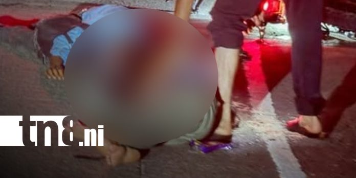 Foto: Motocicleta choca contra ambulancia del Minsa en Río Blanco/TN8 Foto: Motocicleta choca contra ambulancia del Minsa en Río Blanco/TN8