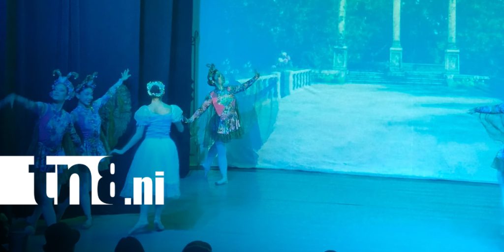Foto: La magia de Blancanieves conquista el escenario del Teatro Justo Rufino Garay/TN8