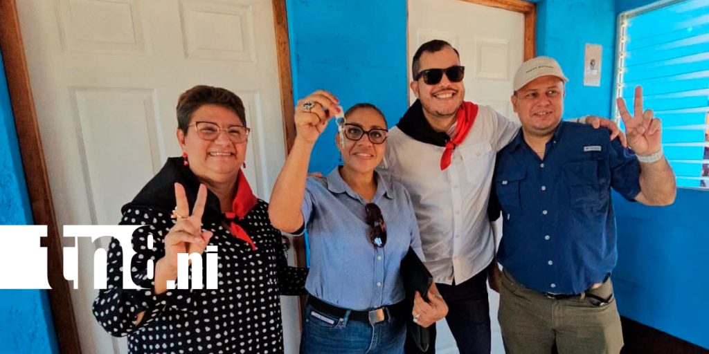 foto: Cinco familias de Diriamba cumplen el sueño de tener una vivienda propia/tn8