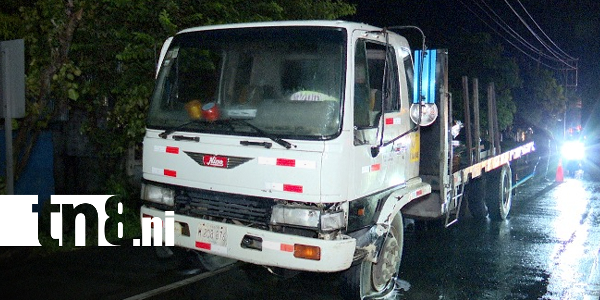 Foto: Motociclista de 22 años resulta lesionado en accidente en Managua/TN8