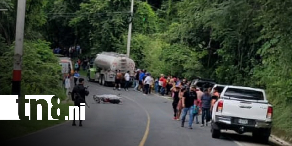 Foto: Joven muere tras impactar su motocicleta contra un camión cisterna en San Fernando/TN8