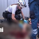 Adolescente de 15 años se provoca heridas en un brazo en plena vía pública en Estelí Foto: Adolescente de 15 años se provoca heridas en un brazo en plena vía pública en Estelí/TN8