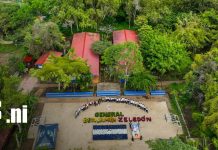 Foto: Estudiantes de Catarina rinden homenaje a Benjamín Zeledón con alfombra floral/TN8