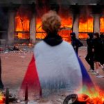 Tensión en Europa: manifestaciones y enfrentamientos ponen en alerta a varios gobiernos Foto: Europa se sacude con protestas y disturbios/Cortesía