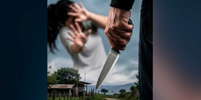 Foto: Mujer recibe puñalada durante asalto en Hatillo/Cortesía Foto: Mujer recibe puñalada durante asalto en Hatillo/Cortesía