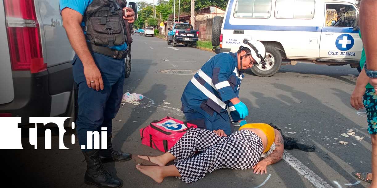 Foto: Dos mujeres heridas tras choque con bus en Managua/TN8