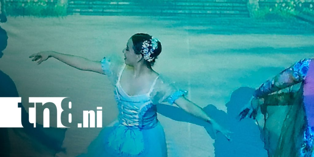 Foto: La magia de Blancanieves conquista el escenario del Teatro Justo Rufino Garay/TN8