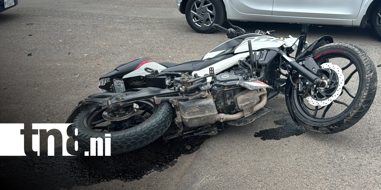 Foto: Dos motociclistas resultan lesionados tras colisión en Juigalpa, Chontales/TN8