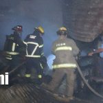 Incendio consume una vivienda y causa daños en otra durante la madrugada en Managua FOTO: Incendio consume vivienda en Managua/TN8