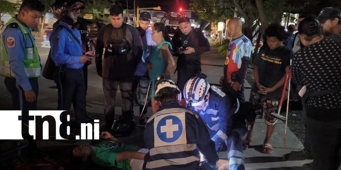 Foto: Motorizado atropella a joven cuando cruzaba la Carretera Panamericana en Estelí/TN8