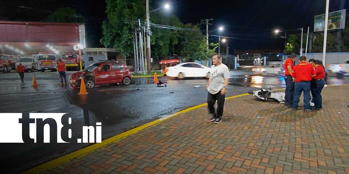 Foto: Accidente en Managua deja dos jóvenes lesionados tras colisión/TN8