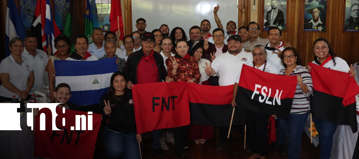 Foto: Universidades públicas conmemoran el Día Internacional del Docente en Siuna/TN8