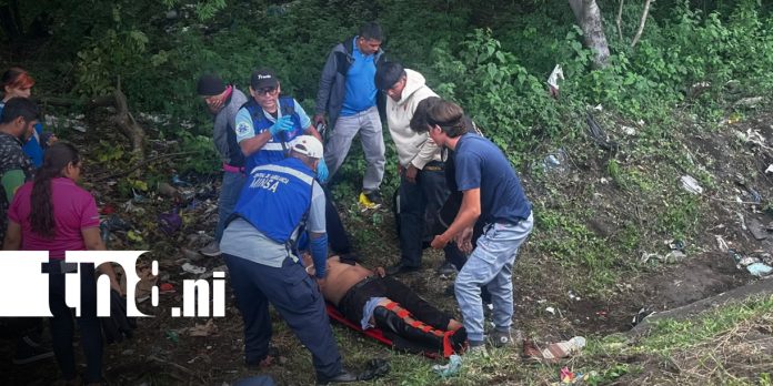 Foto: Accidente vial deja dos lesionados en el kilómetro 8 de la carretera nueva a León/TN8