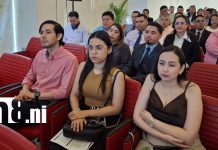 Foto: Médicos intercambian experiencias y conocimientos/TN8