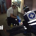 Hombre se provoca heridas con una Gillette en plena vía pública tras consumir licor Foto: Hombre se corta en plena vía pública en la ciudad de Estelí/TN8