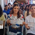 Foto: Más de 300 universitarios de Granada reciben becas de estudios del Gobierno de Nicaragua/TN8