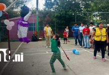Familias de Villa San Jacinto disfrutan tarde recreativa en homenaje a Benjamín Zeledón Foto: Familias de Villa San Jacinto disfrutan tarde recreativa en homenaje a Benjamín Zeledón/TN8