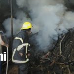 Incendio en carpintería de Managua moviliza a nueve bomberos Foto: Nueve bomberos atienden incendio en carpintería capitalina/TN8