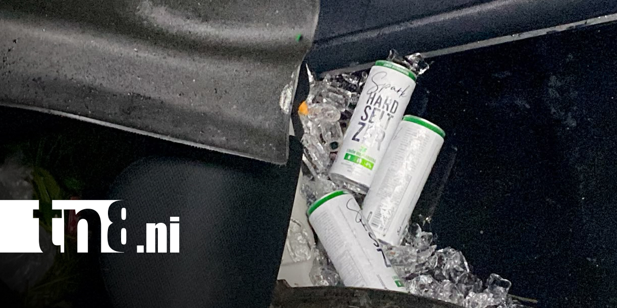 Foto: Vehículo se sale de la vía y termina volcado en un cauce en Boaco/TN8