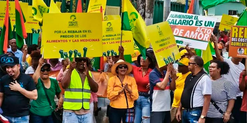 Foto: Protestan en República Dominicana por medidas que afectan al arroz nacional/cortesía