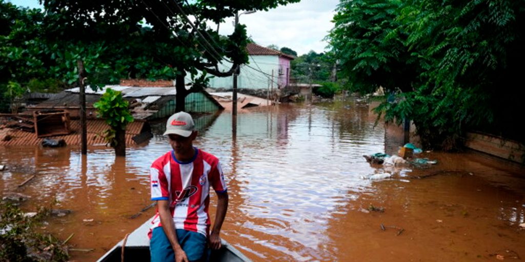 foto: Paraguay y Argentina refuerzan la asistencia ante la crecida del río Paraná/cortesía