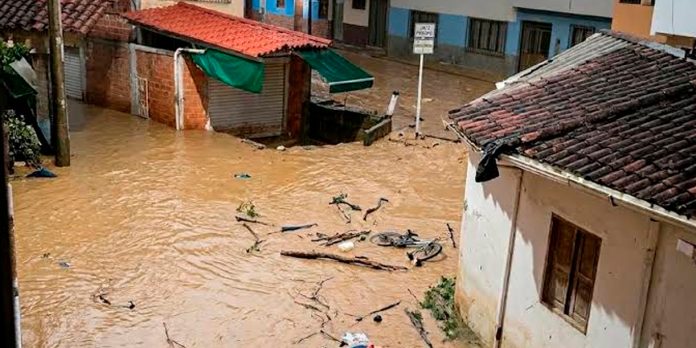 foto: Paraguay y Argentina refuerzan la asistencia ante la crecida del río Paraná/cortesía foto: Paraguay y Argentina refuerzan la asistencia ante la crecida del río Paraná/cortesía