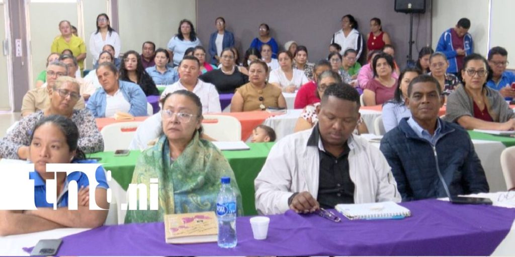 Foto: Familias presentan propuestas para obras municipales en Managua/tn8