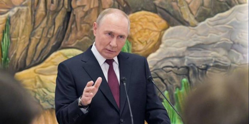 Foto: Putin recibe al presidente iraní en Moscú / Cortesía