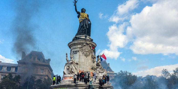 Foto: Francia en tensión: anuncian toques de queda ante los saqueos y disturbios / Cortesía Foto: Francia en tensión: anuncian toques de queda ante los saqueos y disturbios / Cortesía
