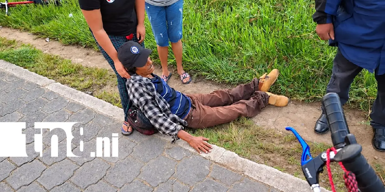 Foto: Accidente en Jalapa: lo impactó y lo abandonó a su suerte /TN8