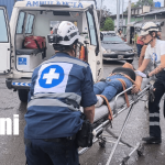 Motociclista termina lesionada tras chocar contra una camioneta en Estelí Foto: Impacta contra una camioneta en la Panamericana /TN8