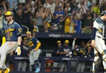Brewers aplastan 10-1 a Rays y quedan a un triunfo de ganar la Serie Mundial Foto: Brewers aplastan 10-1 a Rays y quedan a un triunfo del título /Cortesía