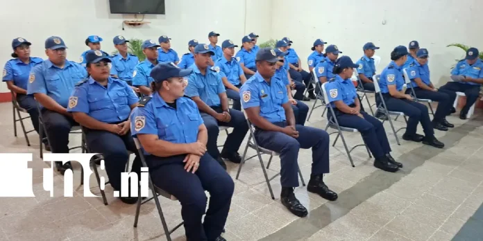 Plantilla Moderna TN8.Ni-Recuperado (22) Foto: Nicaragua fortalece la atención de emergencias con 25 bomberos especializados /TN8