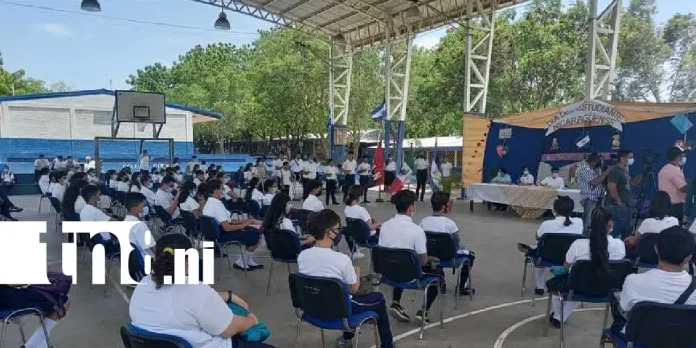 Plantilla Moderna TN8.Ni-Recuperado (6) Foto: El Colegio Experimental México cambiará de nombre en homenaje a la prócer Josefa Ortiz /TN8
